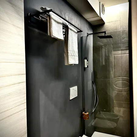 Intrasteverehouse Bed & Breakfast 4*